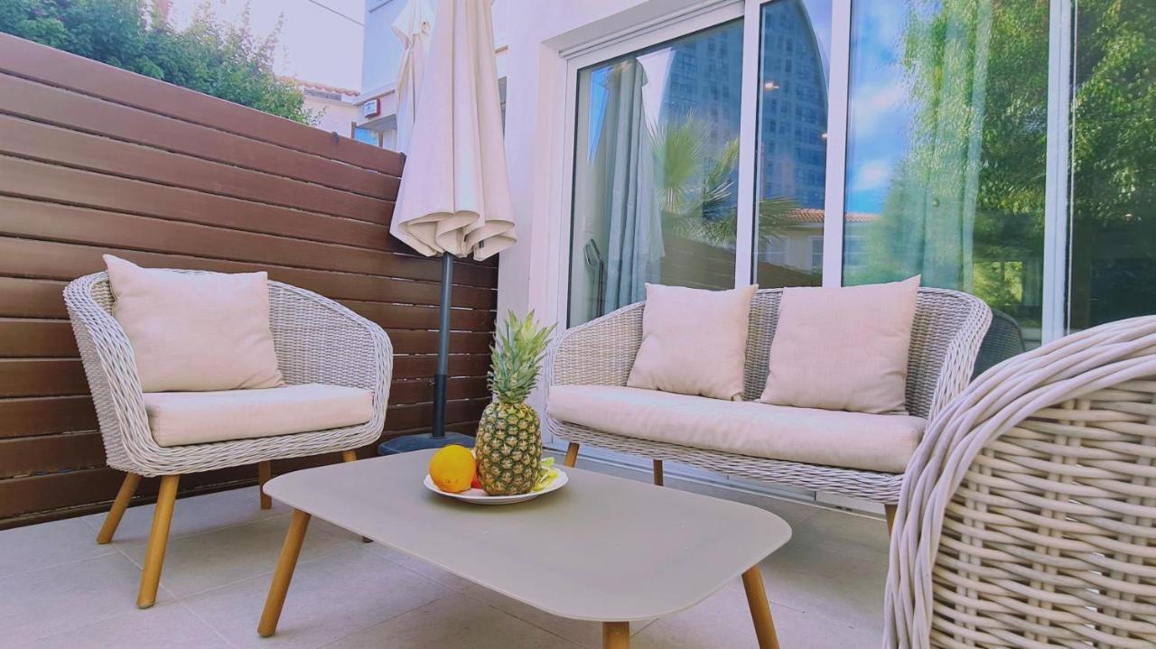 Stay Downtown Retreat Limassol Ngoại thất bức ảnh