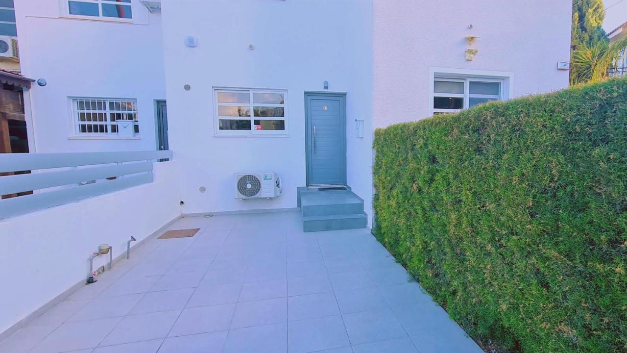 Stay Downtown Retreat Limassol Ngoại thất bức ảnh