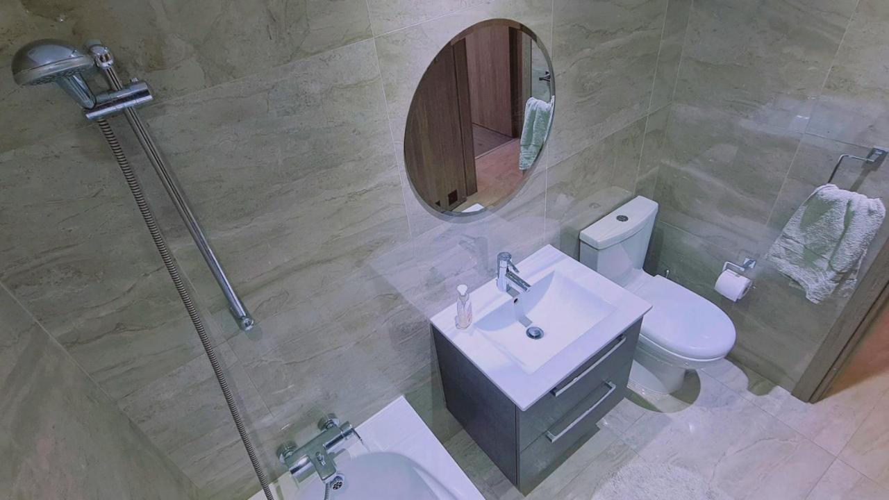 Stay Downtown Retreat Limassol Ngoại thất bức ảnh